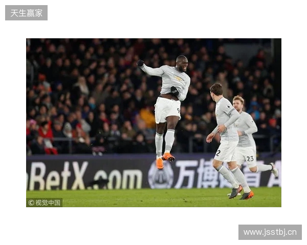 记者:18岁前锋莱西未入选曼联本场名单,阿莫林决定征召舍什科 记者:18岁前锋莱西未入选曼联本场名单,阿莫林决定征召舍什科