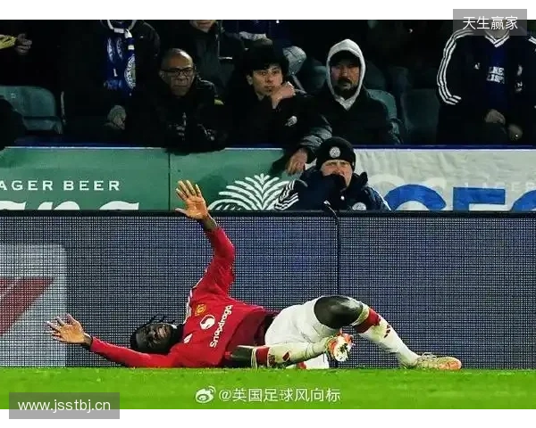 曼联女足签下伦德奎斯特，在采访视频中不小心泄露了另一引援