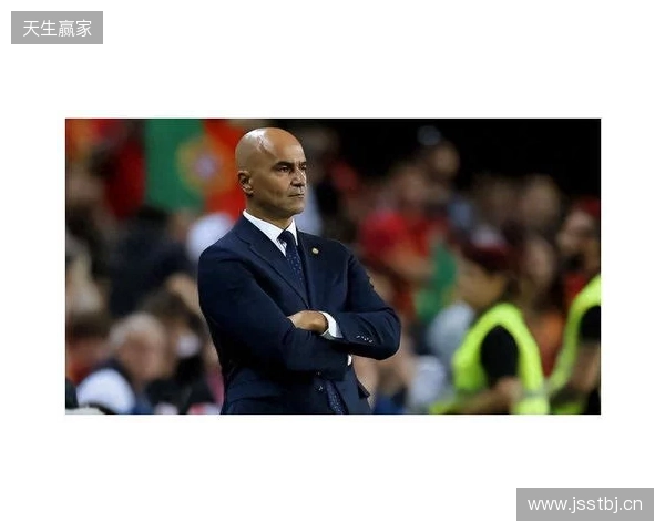 现役前三中场？维蒂尼亚：第一佩德里，然后B费、内维斯和我