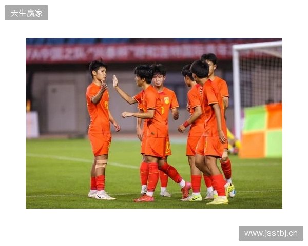 半场-U16中国男足1-1塔吉克斯坦男足U16 袁博涵造点并操刀命中
